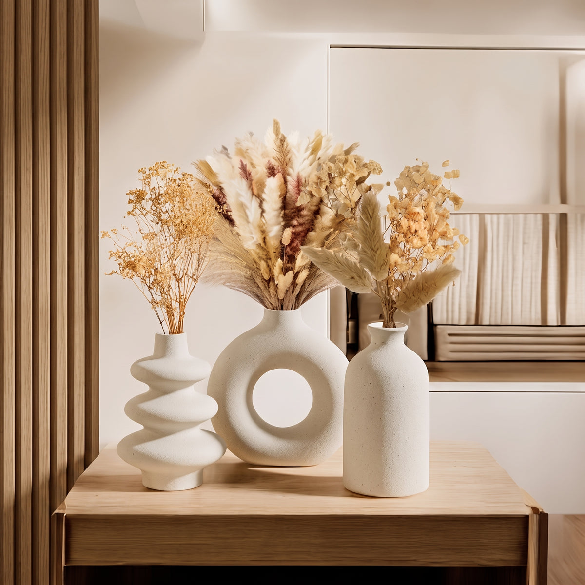 Vases bohèmes en céramique blanche