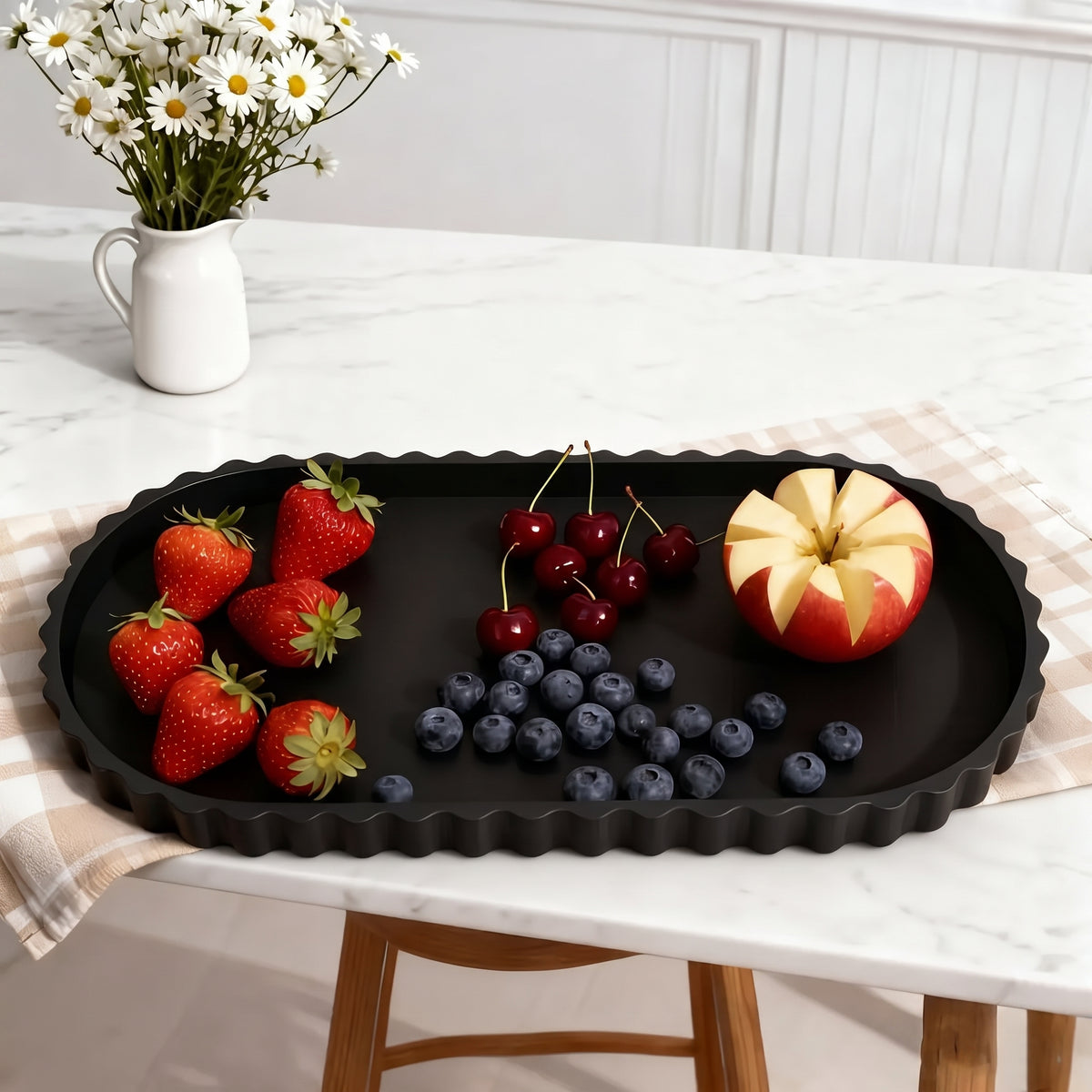 Plateau de rangement ovale en silicone à bord ondulé